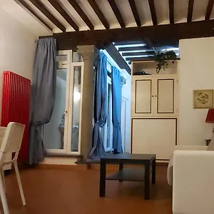 apt-borgo-allegri.it-tuscanyhotel.com/