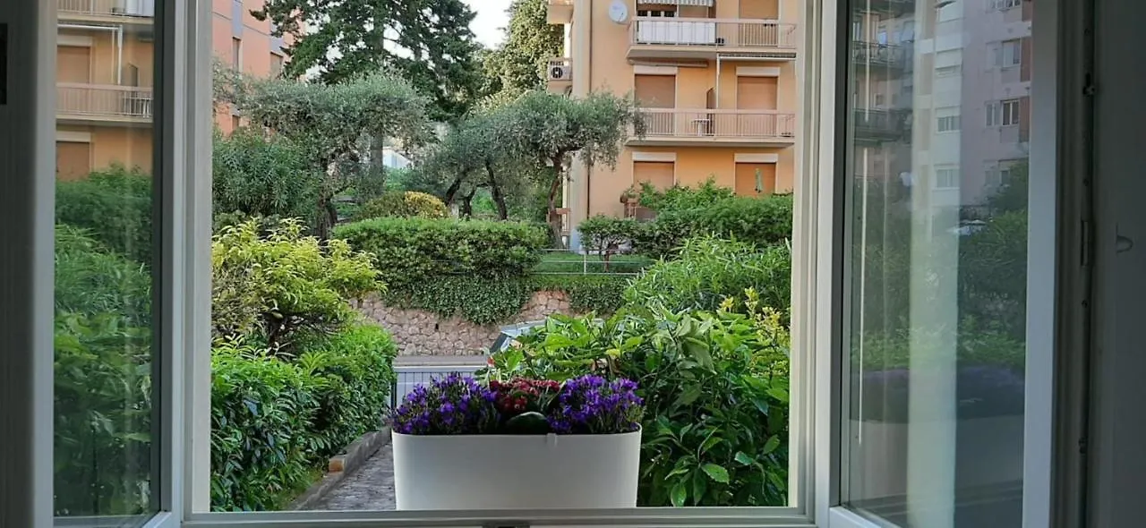 L'Angolo D'Amare Lerici